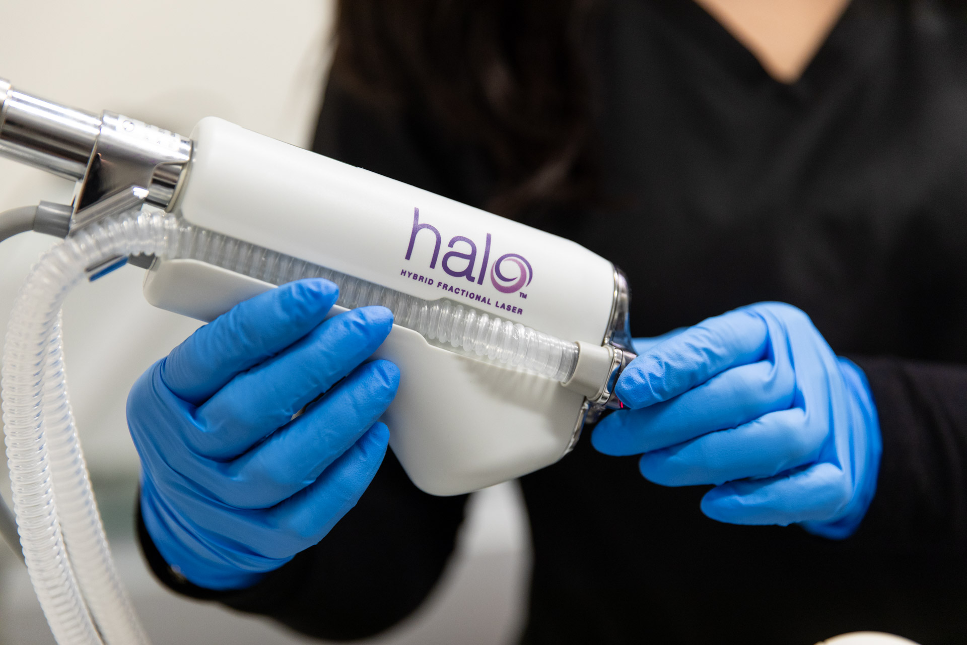 close up picture of halo laser treatment device